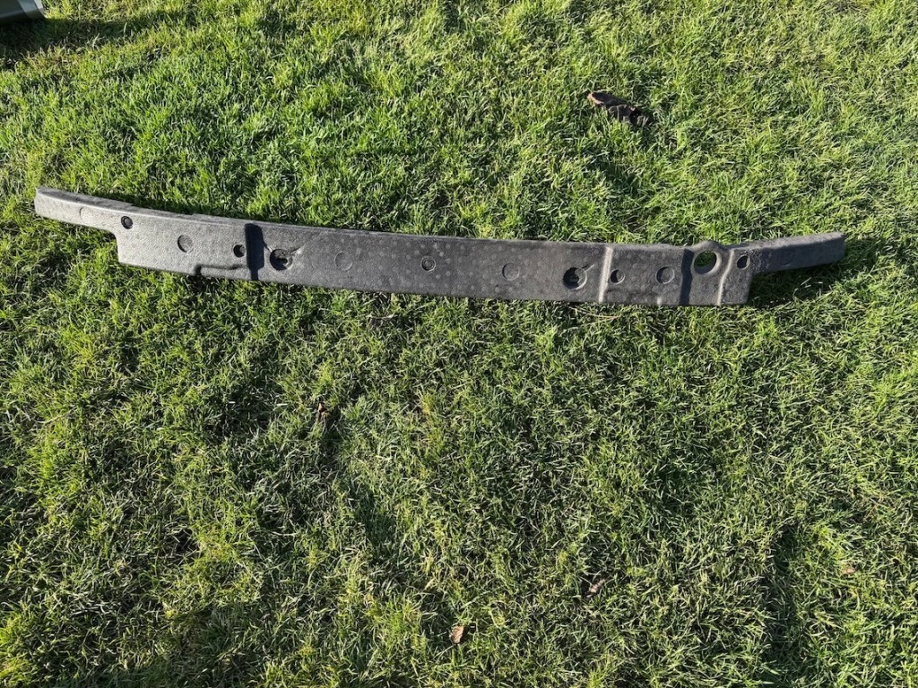 фото №1, Tesla model y my абсорбер w бампер передний оригинал 1487605-00-a