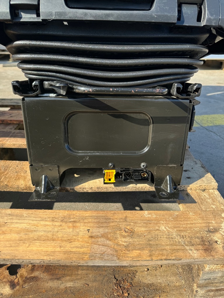 фото №5, Сиденье водителя пневматический mercedes actros mp 4