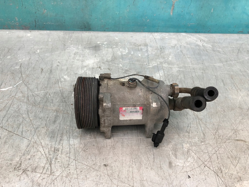 фото №1, Mercedes w124 2,8 e280 компресор кондиціонера