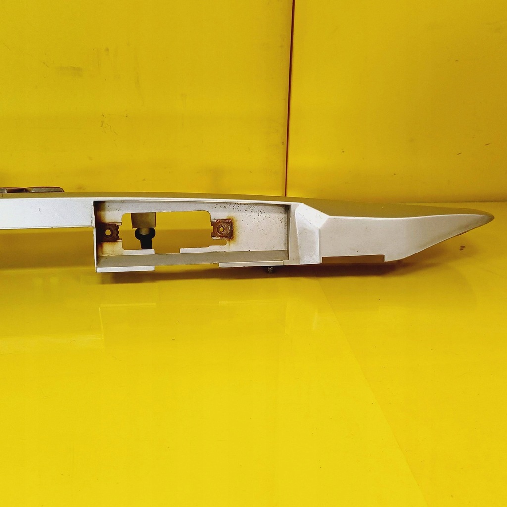 фото №10, Накладка крышки багажника mitsubishi space star mr245529 nr76