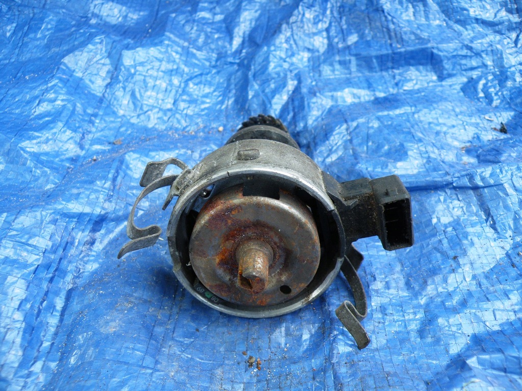 фото №8, Audi a4 b5 1.6 adp 1.8 b аппарат зажигание 050905205a