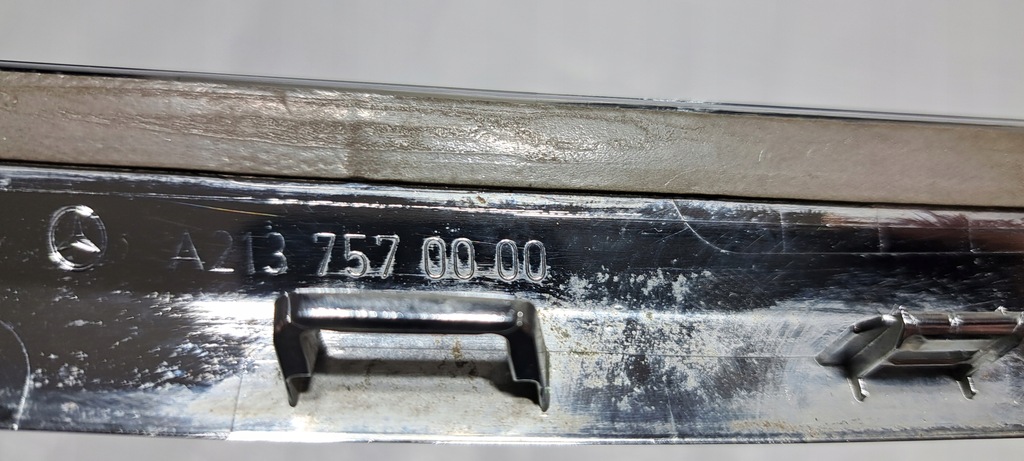 фото №9, Mercedes e-klasa w213 молдинг хром кришка багажника багажника a2137570000