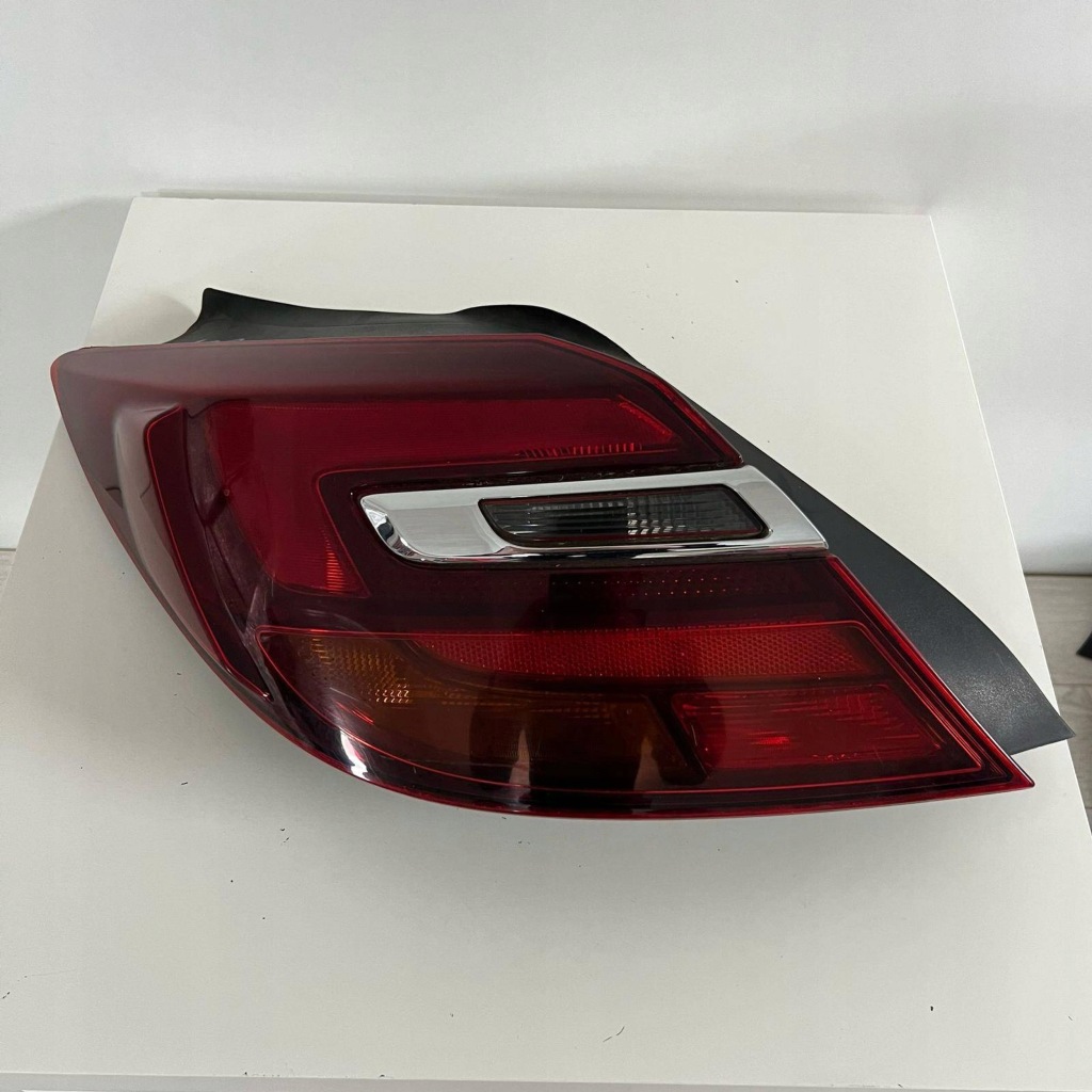 Купить Opel insignia 1 a рестайлинг  левая фара задний  задняя 39024204 led