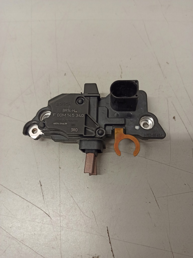 фото №1, Регулятор напряжения mercedes w210 w211 a0031545106