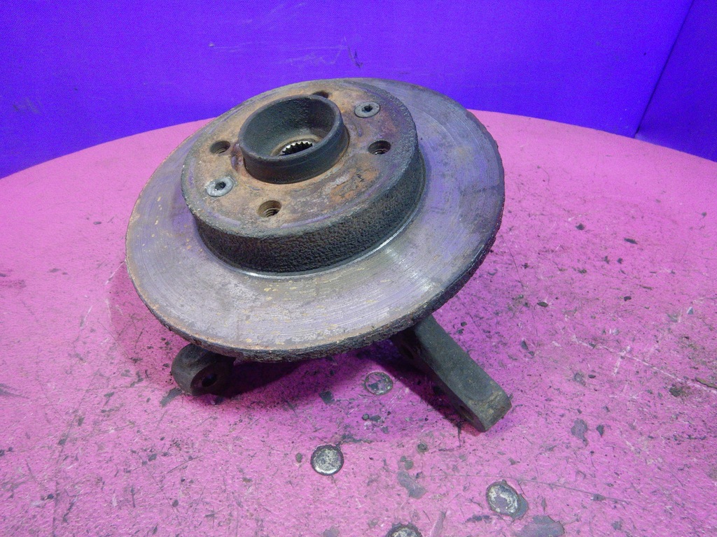 фото №1, Renault twingo i 1.2 ступиця поворотний кулак перед ліва