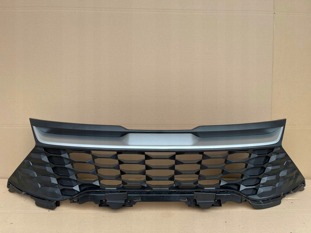 фото №1, Kia sportage v 5 21+ решётка радиатора решётка радиатора