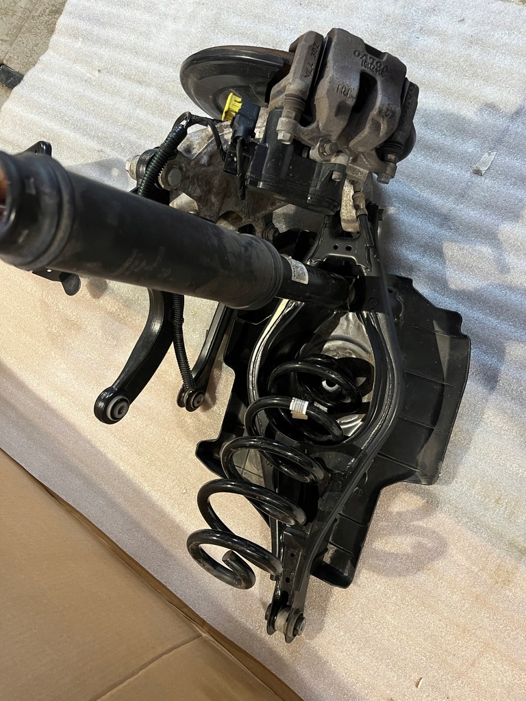 фото №4, Повний підвіска задні праве volvo xc40 20'