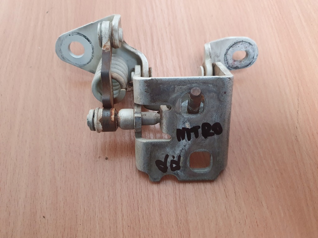 фото №10, Петля двері правий перед задня dodge nitro 08-