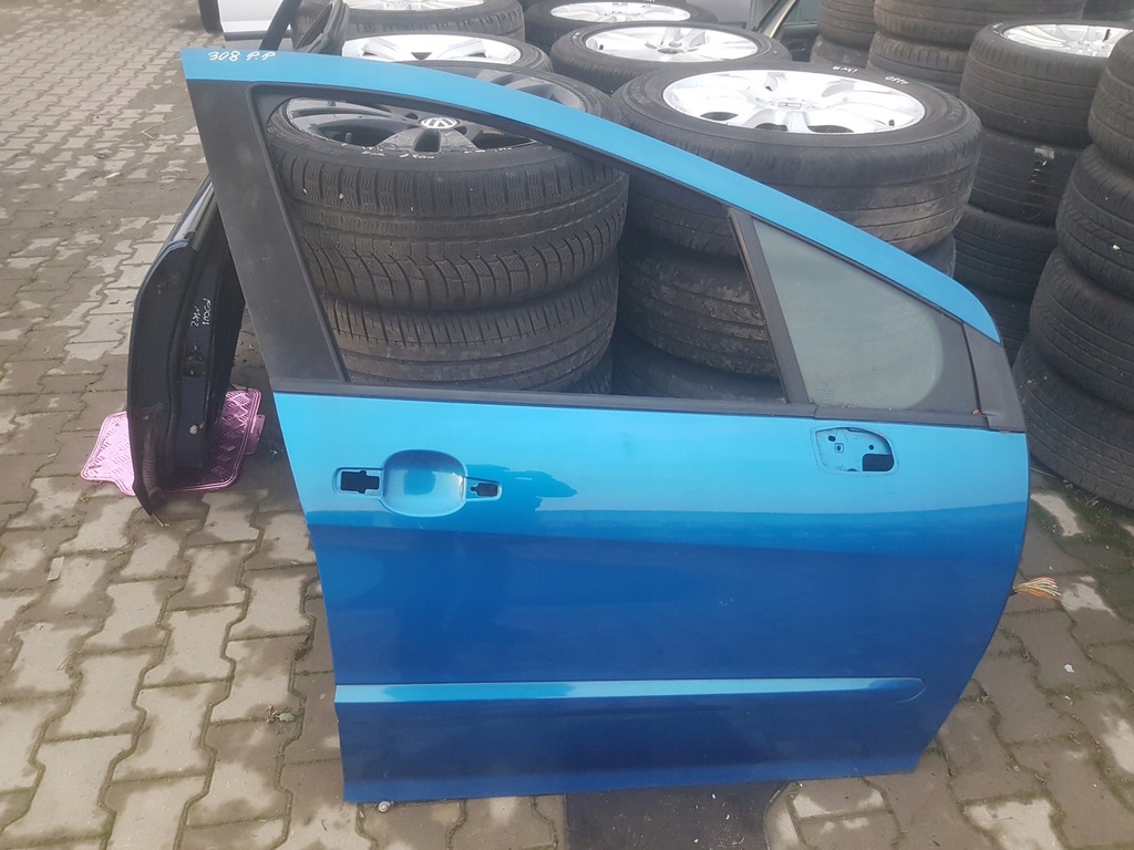 фото №1, Peugeot 308 08r- hb двері праве перед kmf