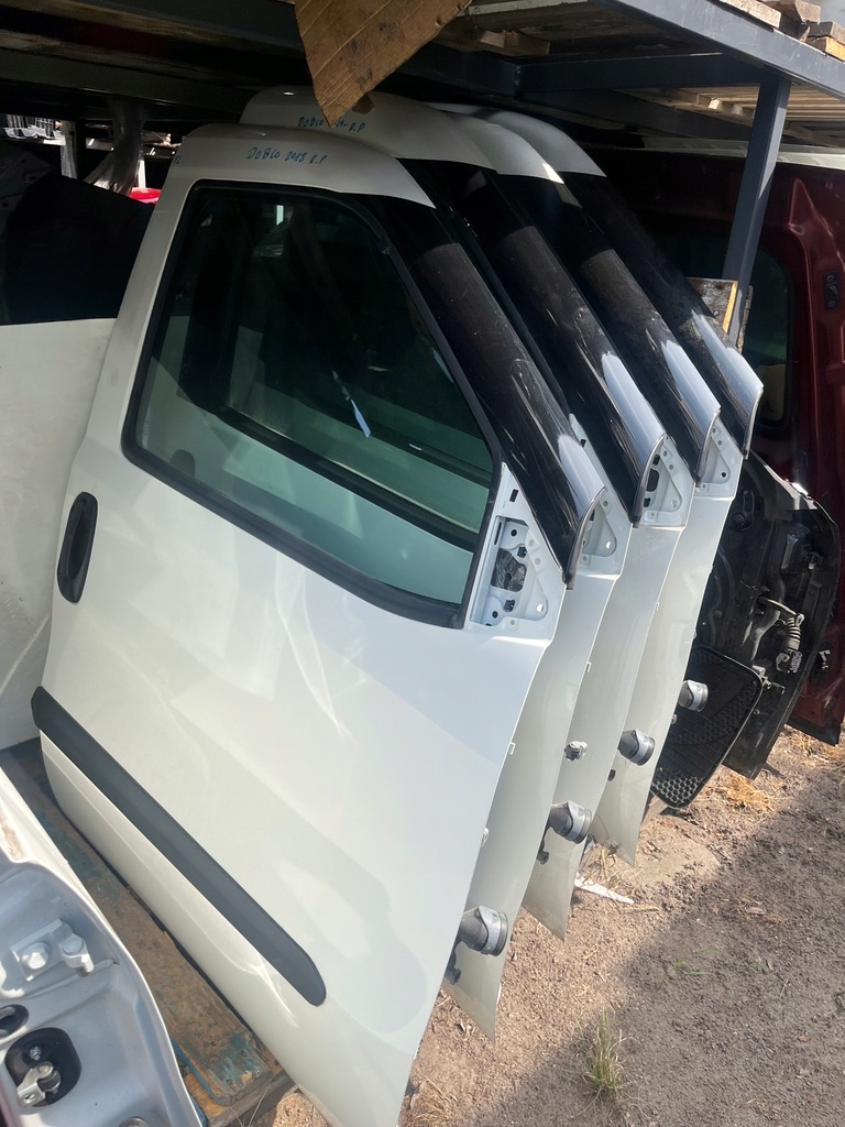 фото №1, Fiat doblo ii lift дверь правое передние белый 2014-