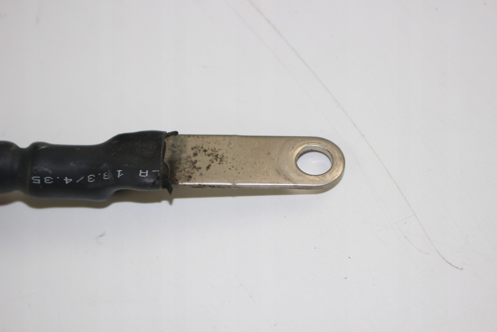 Шланг кабель генератора bmw f30 f31 8584698 с Разборки