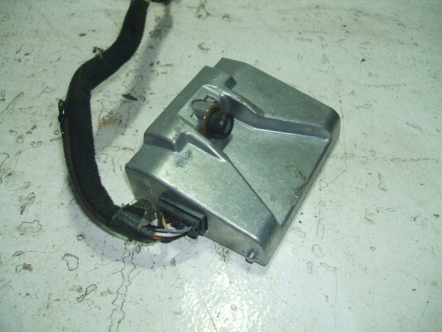 фото №2, Hyundai tucson модуль блок управления радар камера с стекло ассистент поперечина движения