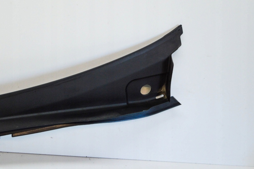 фото №7, Пластик двірник передніх audi q5 8r 8r1819403 3.0l бензиновий 200kw