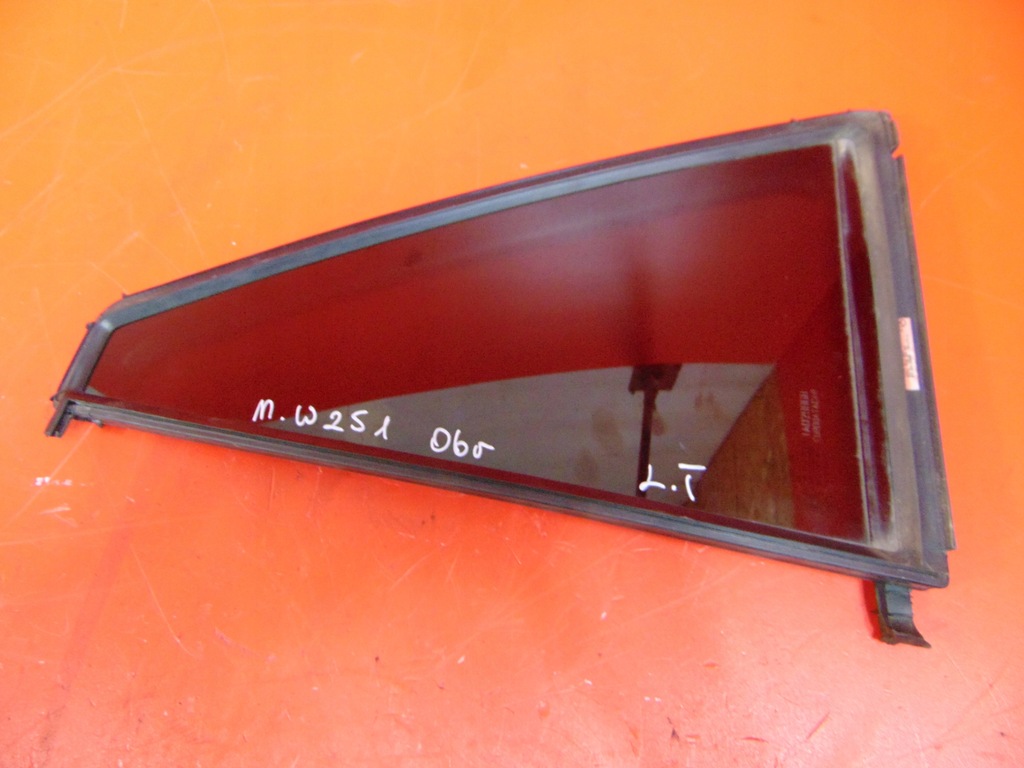 фото №1, Mercedes r-klasa 251 w251 короткий стекло дверь левая задняя задняя треугольник малый