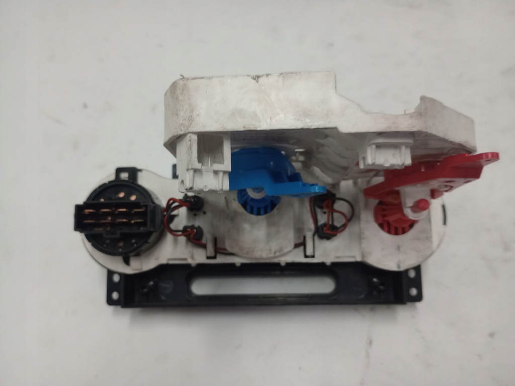 фото №9, Hyundai i10 панель обдув 97250-0x130 europa