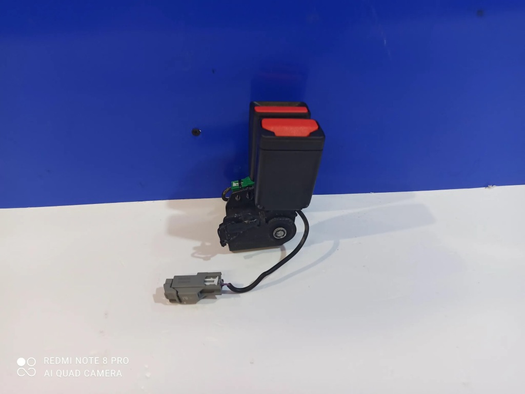 фото №1, Volvo s60 2019 ремни безопасности