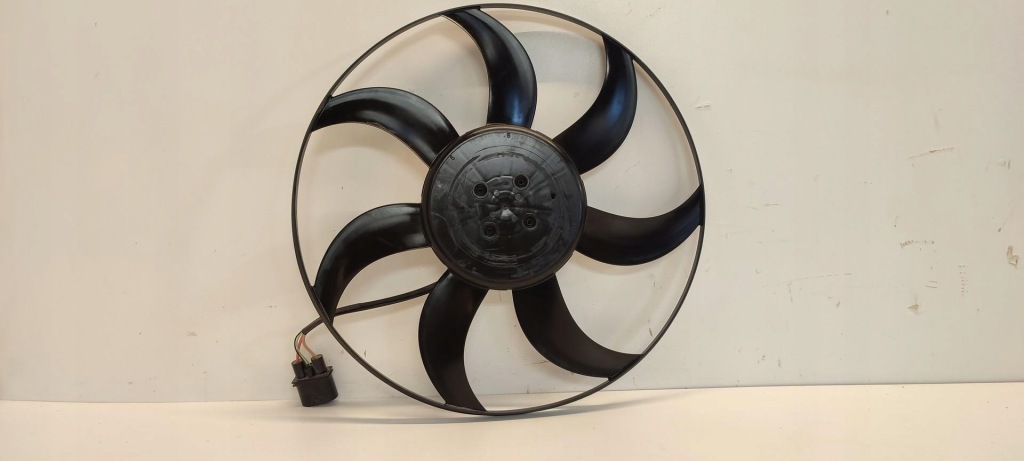 Купить Mercedes w247 вентилятор двигатель вентилятора