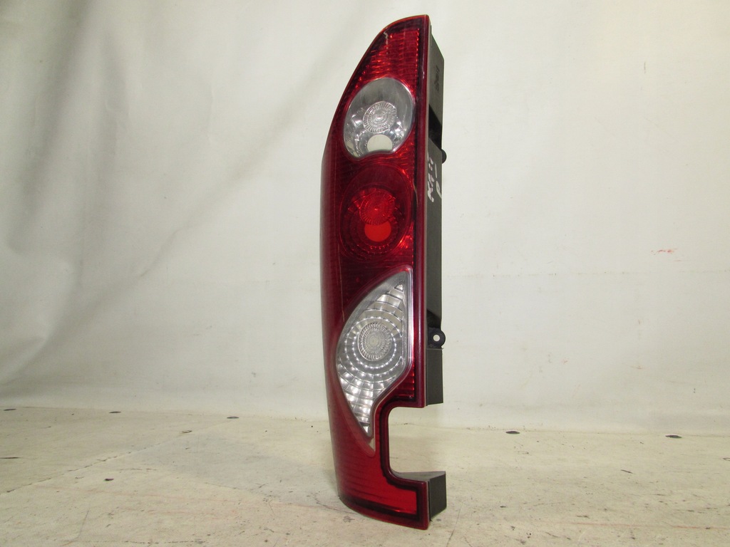 фото №3, Лампа задняя задняя правая renault kangoo 08-15