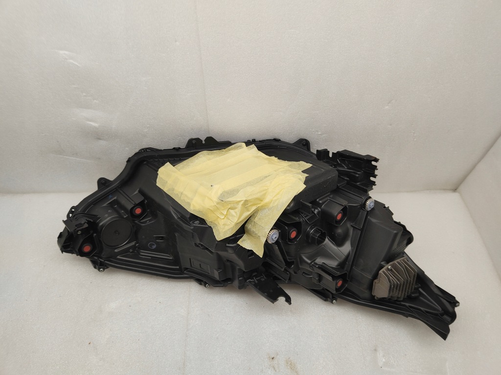 фото №16, Toyota bz4x full led usa лампа левый перед