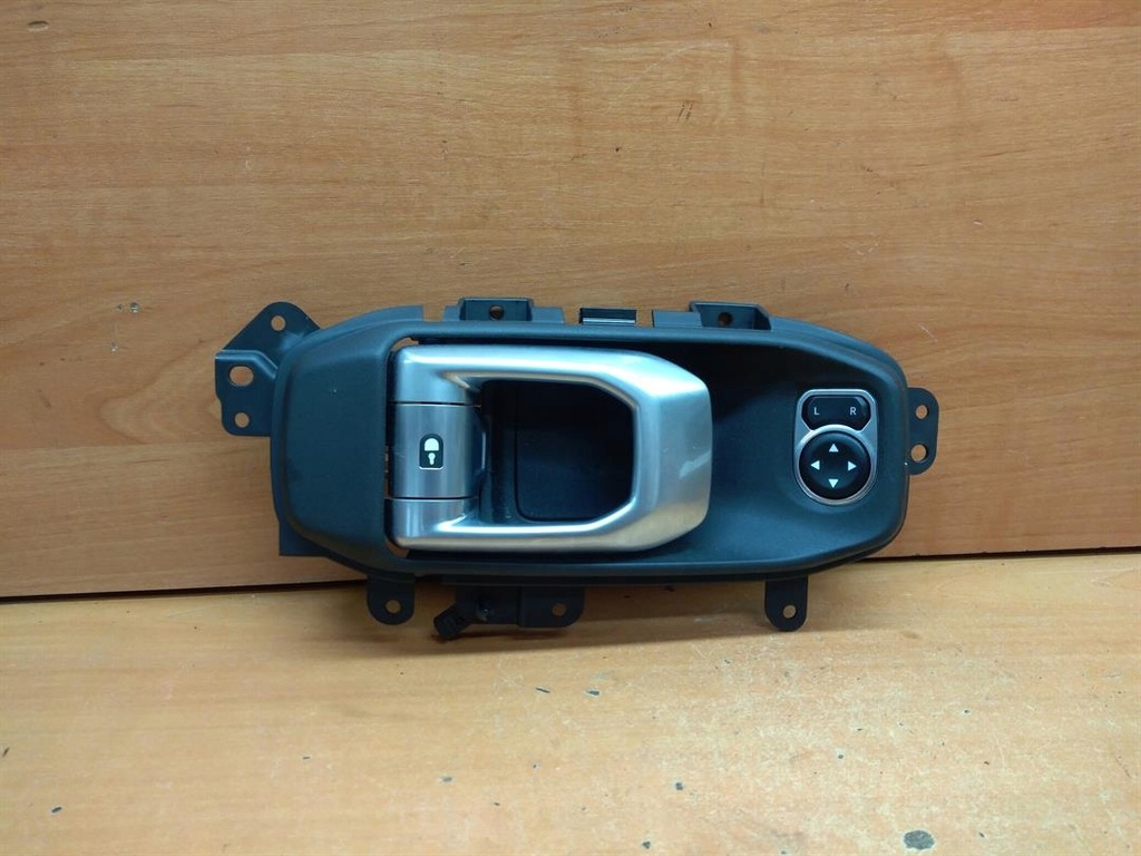 фото №1, Ручка левая передняя wew jeep wrangler jl iv