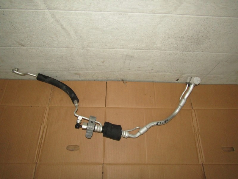 фото №1, Kia stinger 3.3 шланг waz трубка кондиціонера