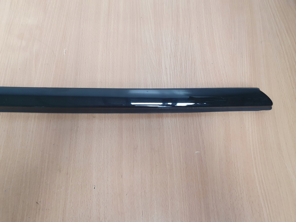 фото №12, Молдинг стекло перед стойка citroen ds5