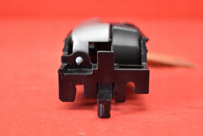 фото №4, Ручка внутрішня права перед suzuki grand vitara 2 ii 05-14