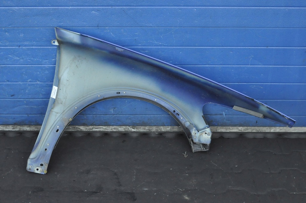 фото №10, Volvo c30 крила лівий передній przed lift молдинг