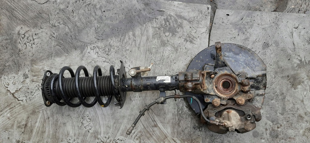 фото №5, Амортизаторна стійка поворотний кулак правий 2.0 tdci ford kuga ii