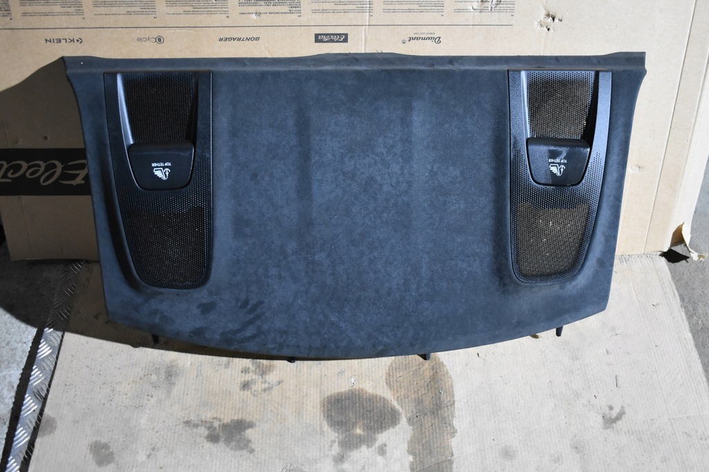 фото №1, Idealna полка задняя alcantara porsche taycan 1