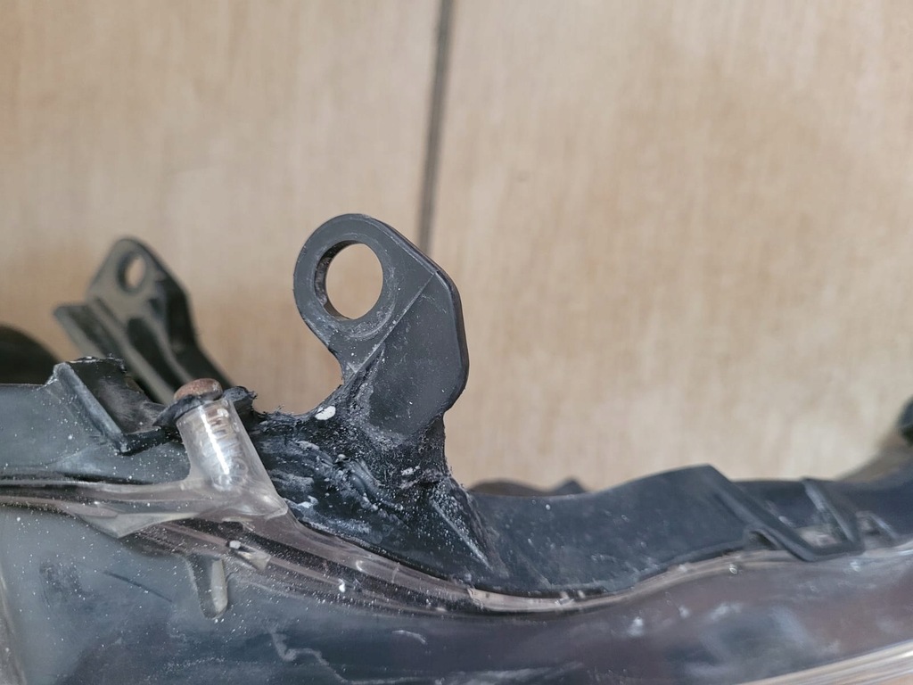 фото №7, Toyota rav-4 фара правый 2015