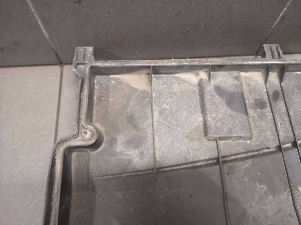 фото №10, Крышка блок управления датчик a8 d2 eu 4d1907128f