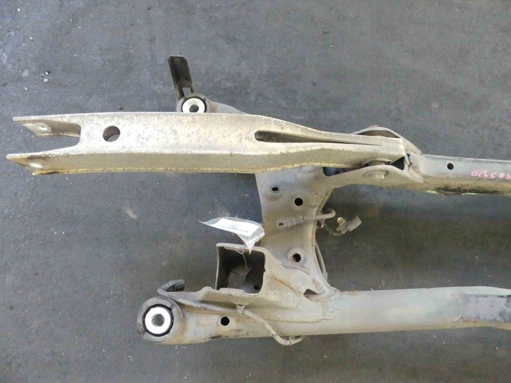 фото №7, Балка задня задня підрамник suzuki kizashi 2.4b