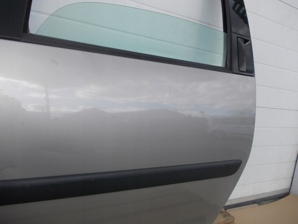 фото №13, Дверь левый задняя skoda roomster 9202