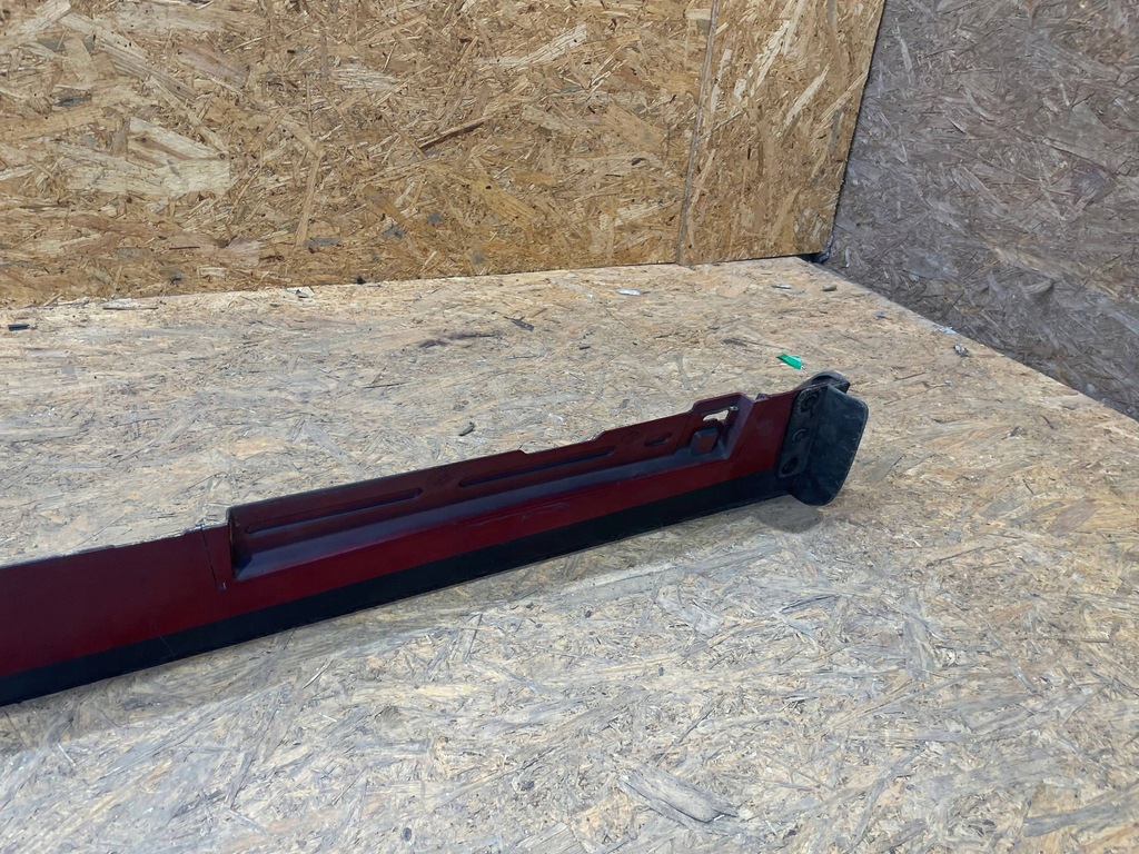 фото №12, Mazda 3 bp iv 4 19- молдинг порог правая накладка na порог правый