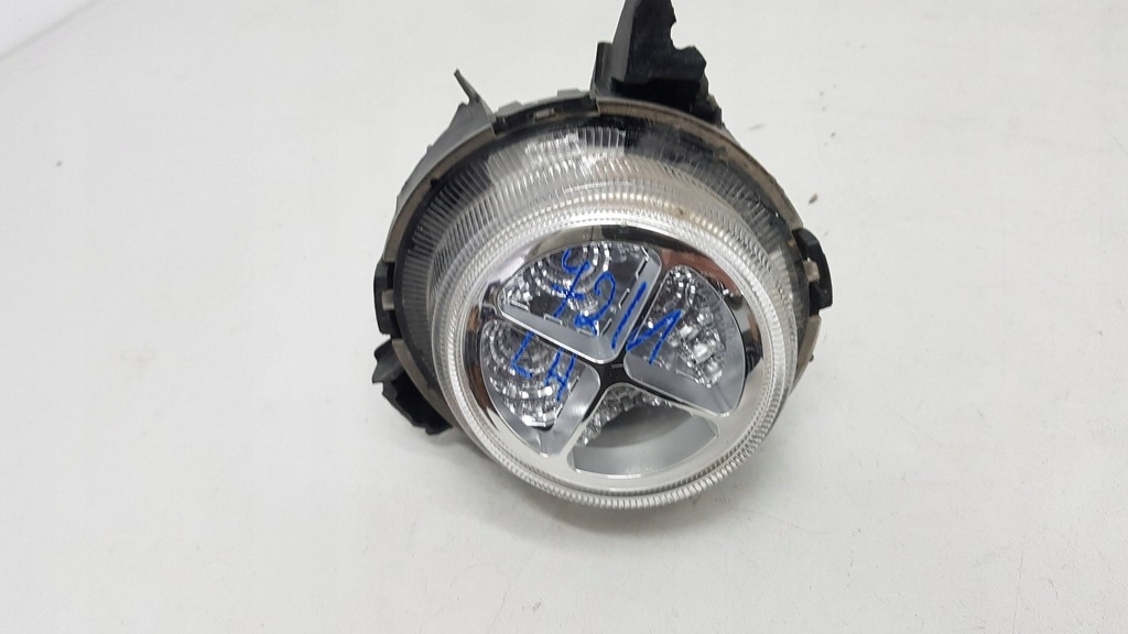 фото №1, Hyundai i10 ii lift 16- лампа протитуманна протитуманна фара лівий led eu