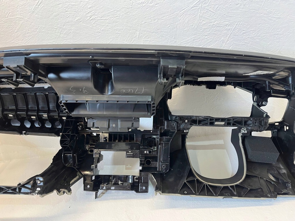 фото №12, Volvo xc60 панель приладів приладова консоль 17 -