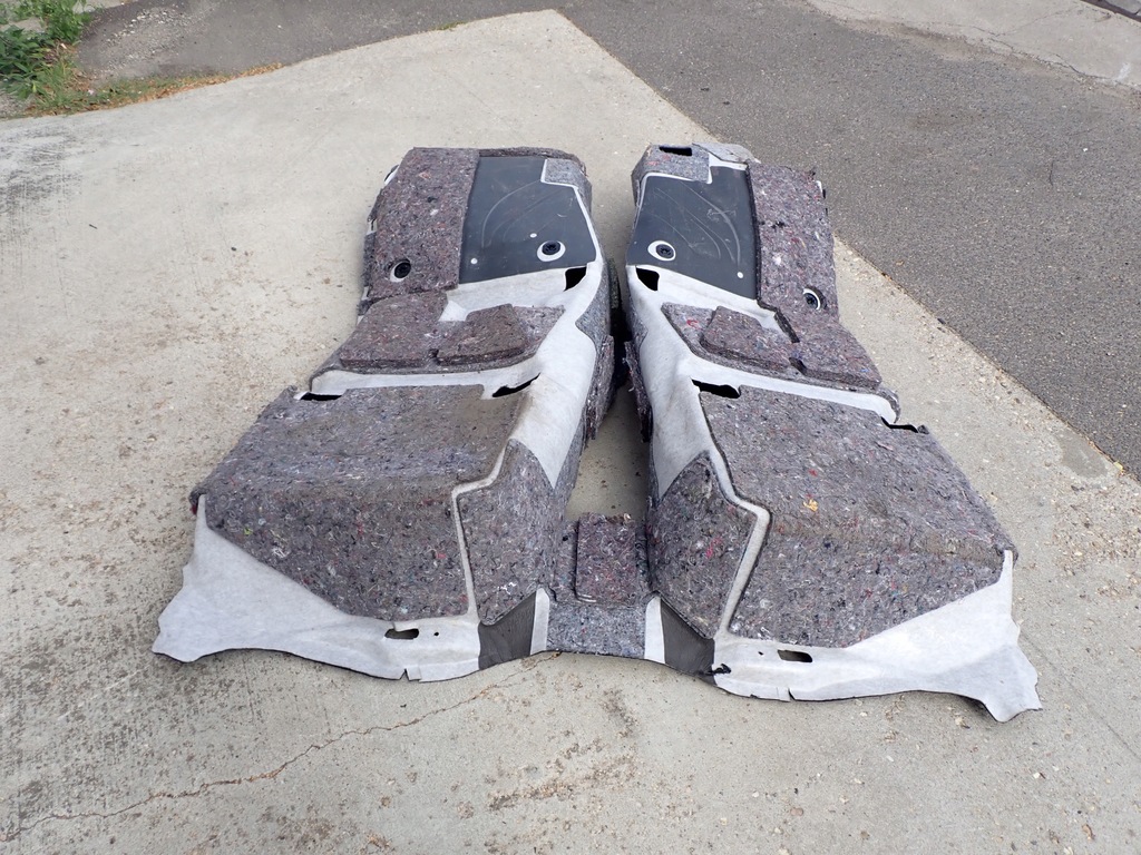 фото №11, Обшивка салона lexus is iii 200t 300 po lift 2018 europa 58510-53700