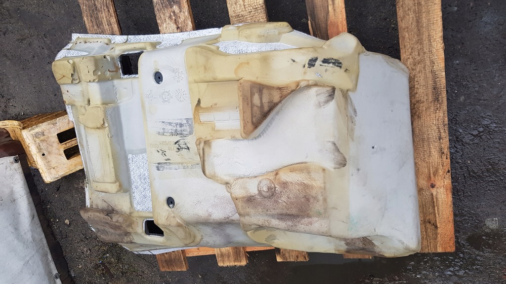 фото №13, Обшивка правая перед audi a8 d3 4e 4e1863710e