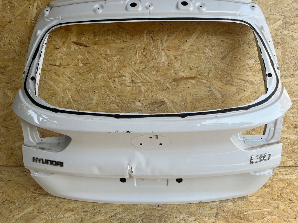 фото №13, Hyundai i30 i-30 iii 3 17- kombi крышка багажника задняя задняя