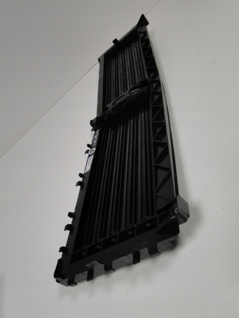 фото №8, Mercedes cla 118 a 177 b klasa 247 шторка жалюзі повітря a1775008000