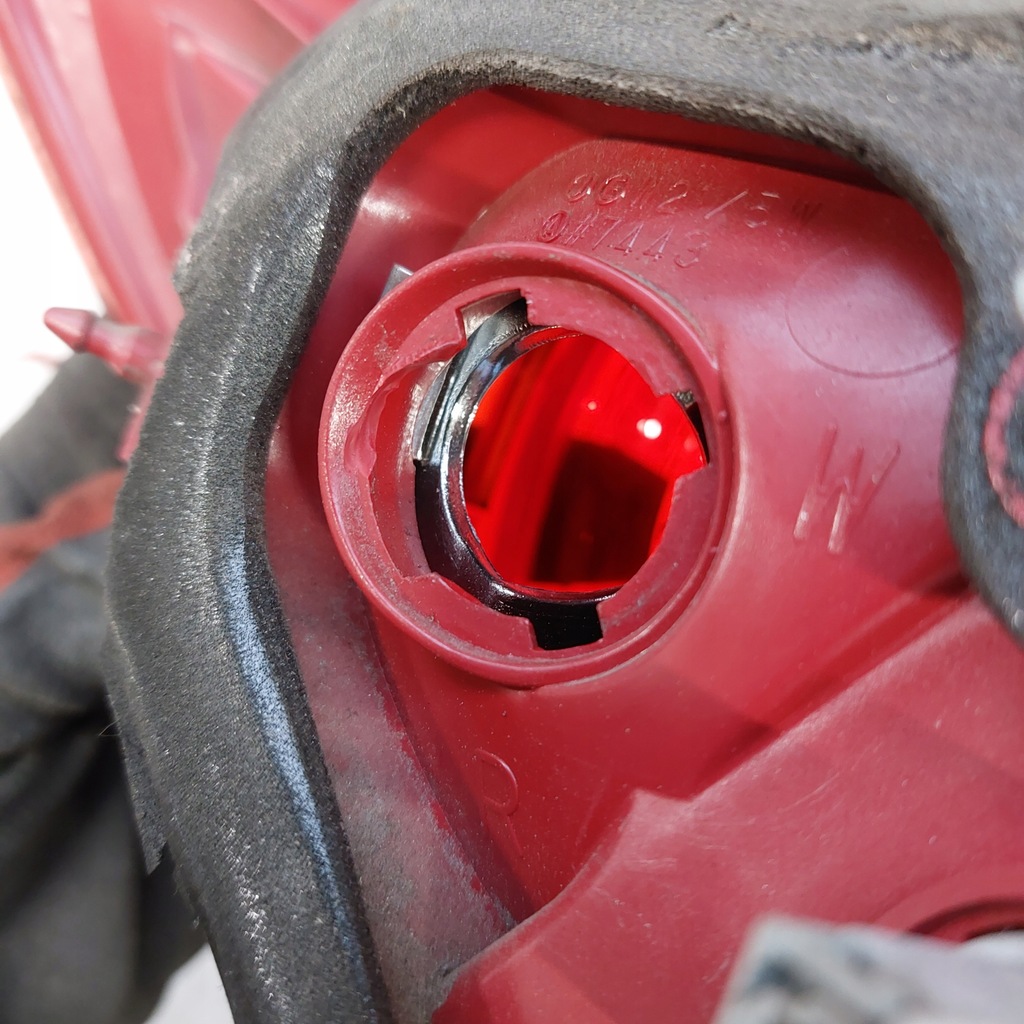 фото №10, Mazda 3 bk hb лампа правая задняя