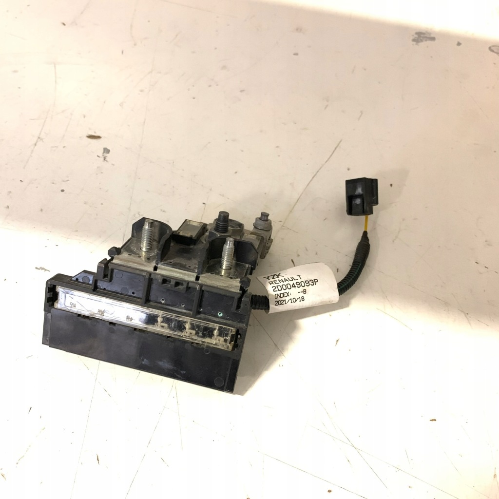 фото №1, Renault captur ii arkana 1.3 tce предохранители 2d0049093p