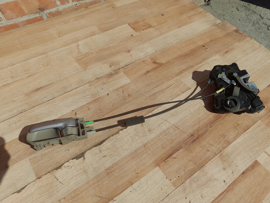 фото №4, Suzuki grand vitara ii замок двері лівий перед eu