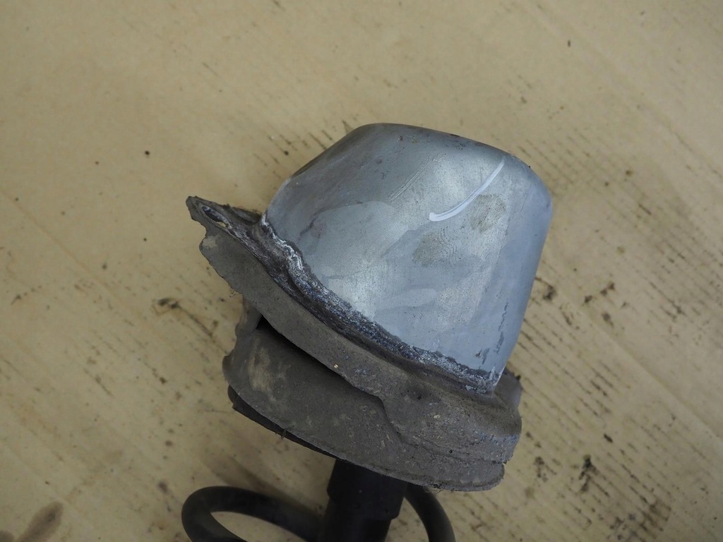 фото №9, Volvo v70 ii амортизатор пружина подушка задня lew