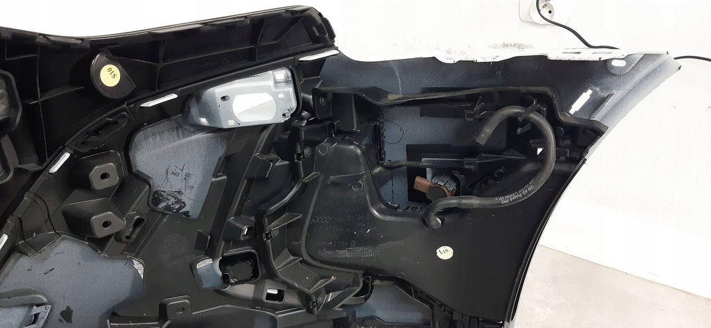 фото №9, Audi q8 e-tron бампер перед передний.