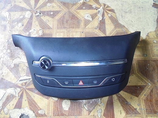 фото №1, Peugeot 308 ii t9 панель радіо 96777660zd