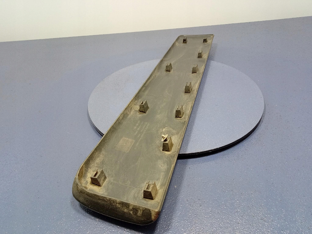 фото №7, Primastar i vivaro a trafic ii нижня молдинг двері правий перед 8200036086