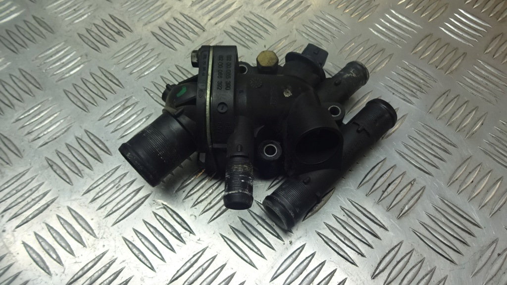 фото №1, Корпус термостата carisma 1.9 did 8200065390