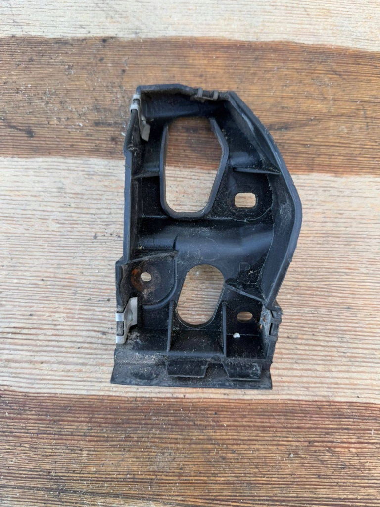 фото №1, Напрямна кронштейн крила audi a4 b7 8e0853922d